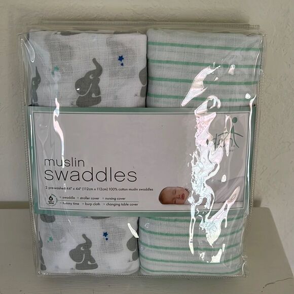 Aden Muslin Swaddles NWT - Picture 1 of 2